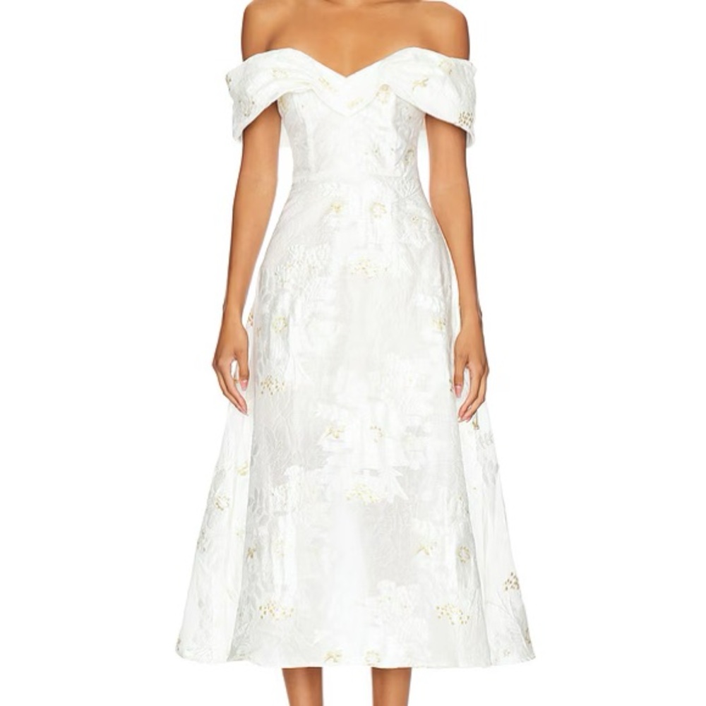 Strapless Off-Shoulder White and Gold Dress Elliatt